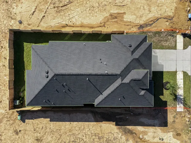 $363,290 | 316 Goldeneye Duck Drive, Hempstead, TX 77445