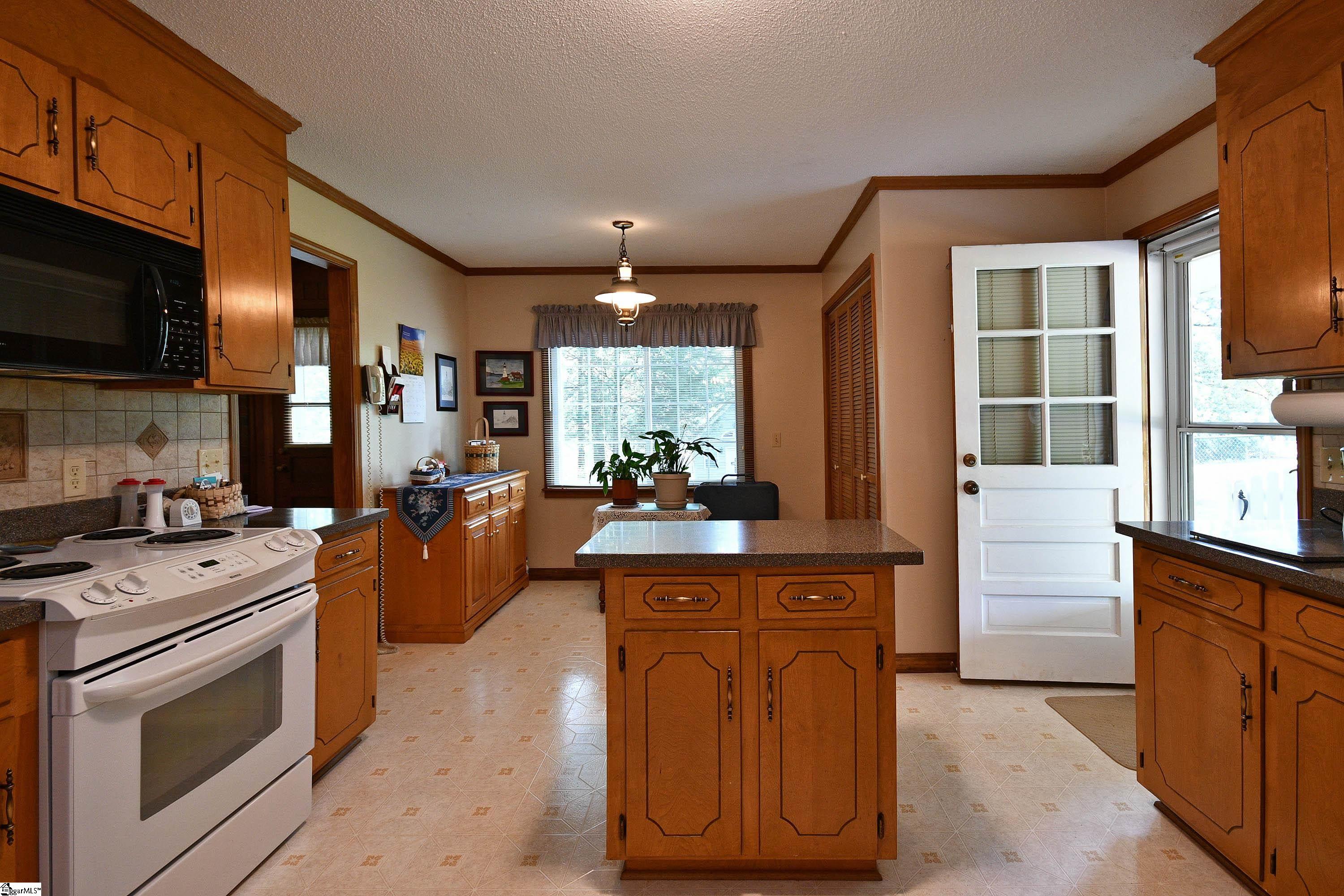 910 Fargo Street Mauldin, SC 29662 - Photo 34 of 36 Gallery Image 34