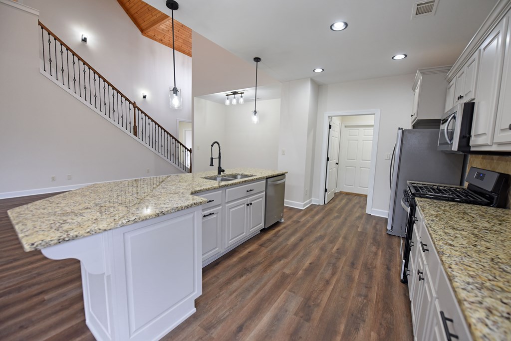 96 Lindsey Lane Blue Ridge, GA 30513 - Photo 11 of 27