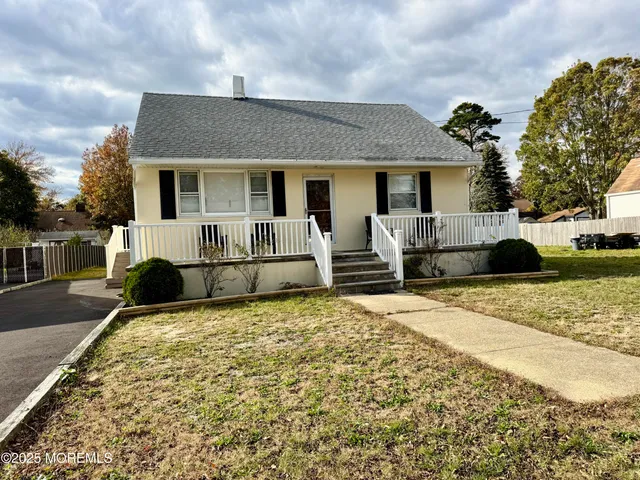 $2,650 | 520 Lloyd Road, Toms River, NJ 08753