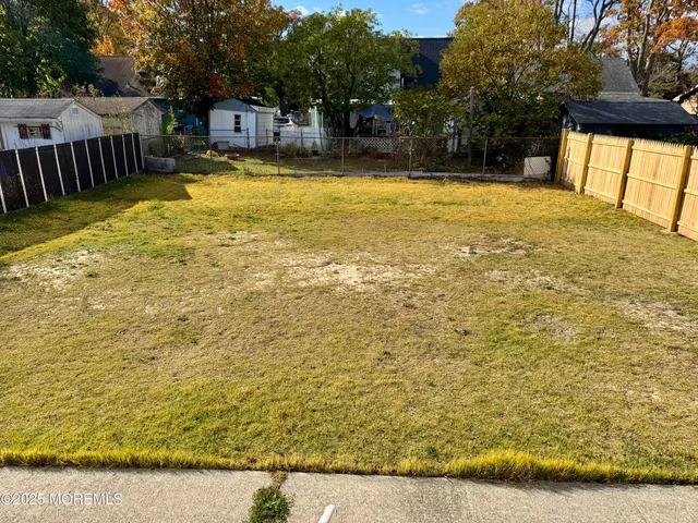 $2,650 | 520 Lloyd Road, Toms River, NJ 08753