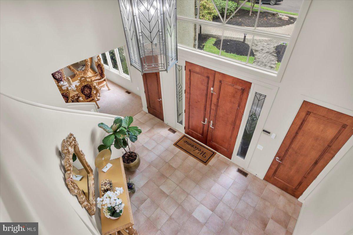 19 Fairway Drive Voorhees, NJ 08043 - Photo 13 of 79