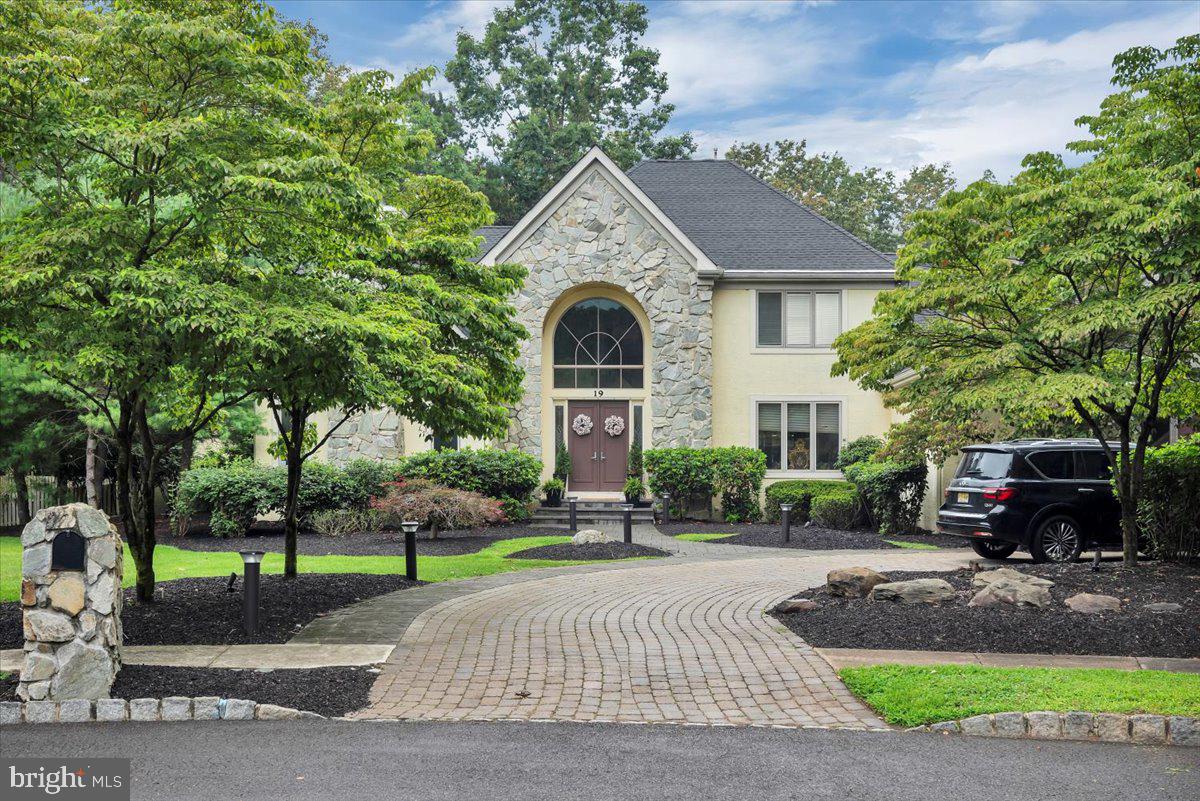 19 Fairway Drive Voorhees, NJ 08043 - Photo 2 of 79