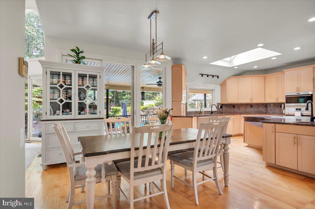 19 Fairway Drive Voorhees, NJ 08043 - Photo 23 of 79