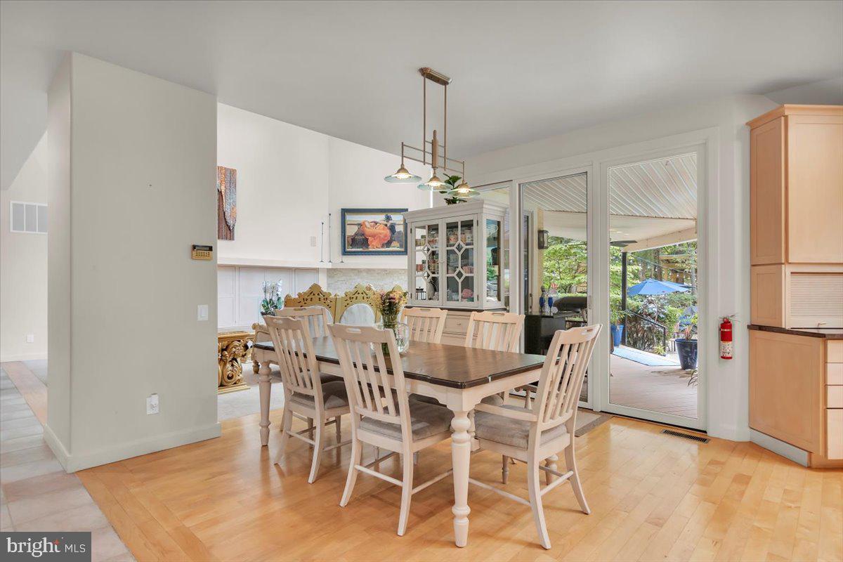 19 Fairway Drive Voorhees, NJ 08043 - Photo 24 of 79