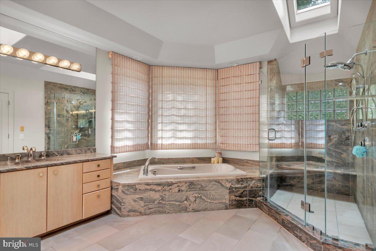 19 Fairway Drive Voorhees, NJ 08043 - Photo 37 of 79