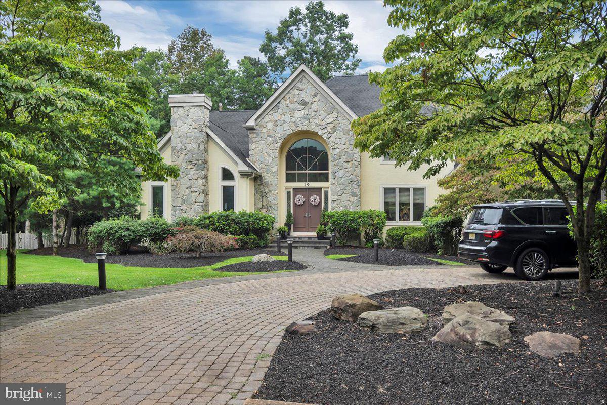 19 Fairway Drive Voorhees, NJ 08043 - Photo 5 of 79