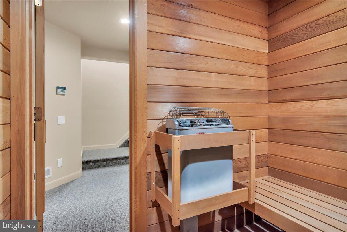 19 Fairway Drive Voorhees, NJ 08043 - Photo 51 of 79