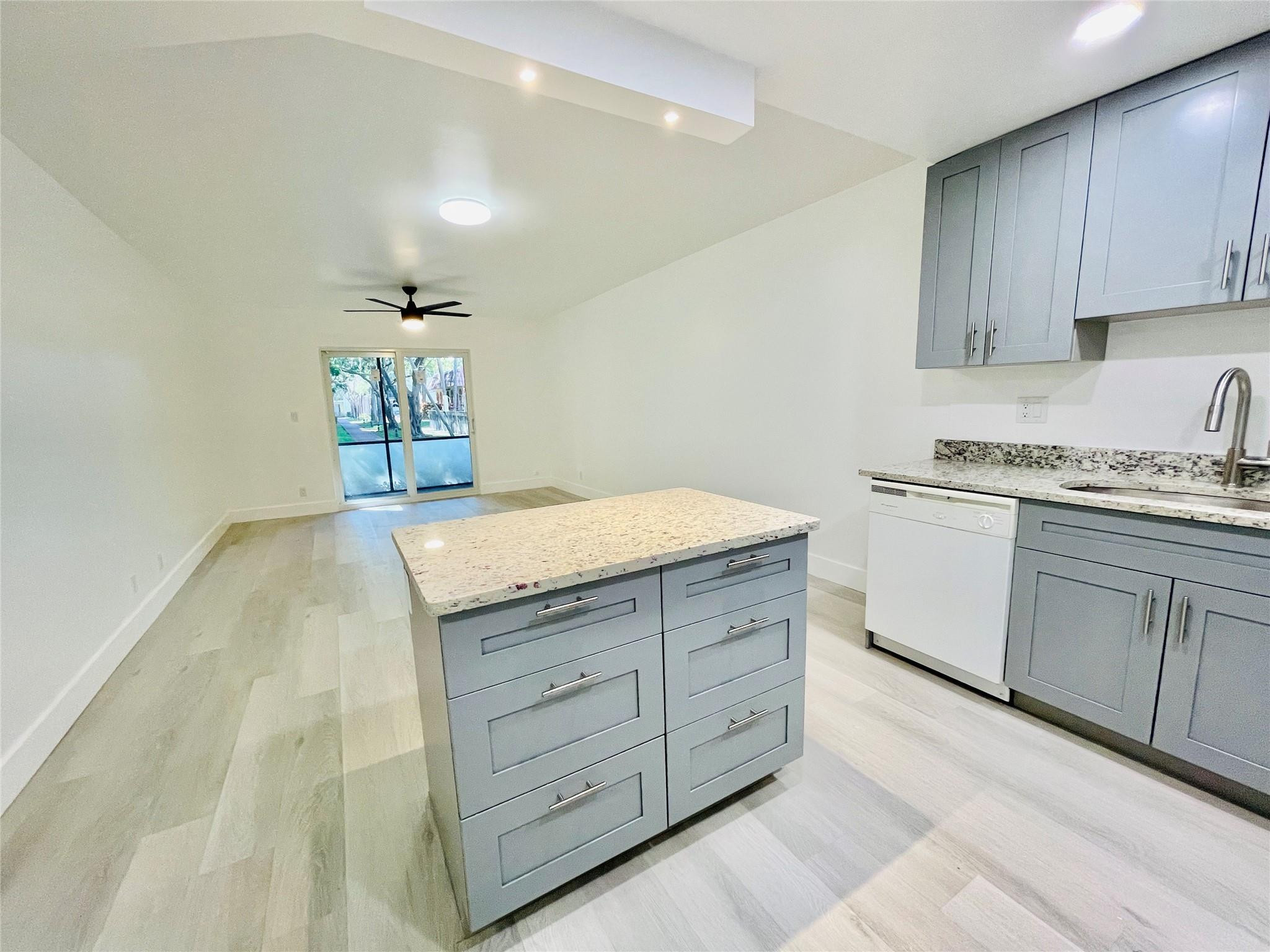 257 South Cypress Road, Unit 414 Pompano Beach, FL 33060 - Photo 18 of 60 Photo 18