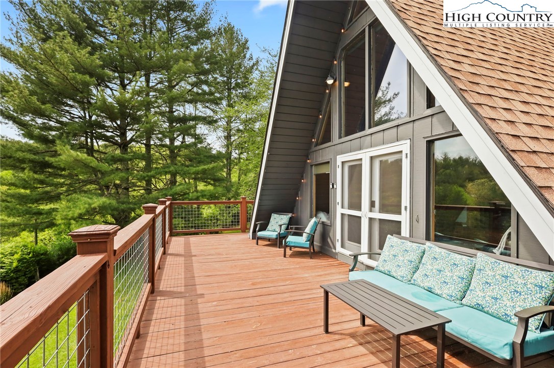895 South J E Gentry Road, Unit D Laurel Springs, NC 28644 - Photo 4 of 36