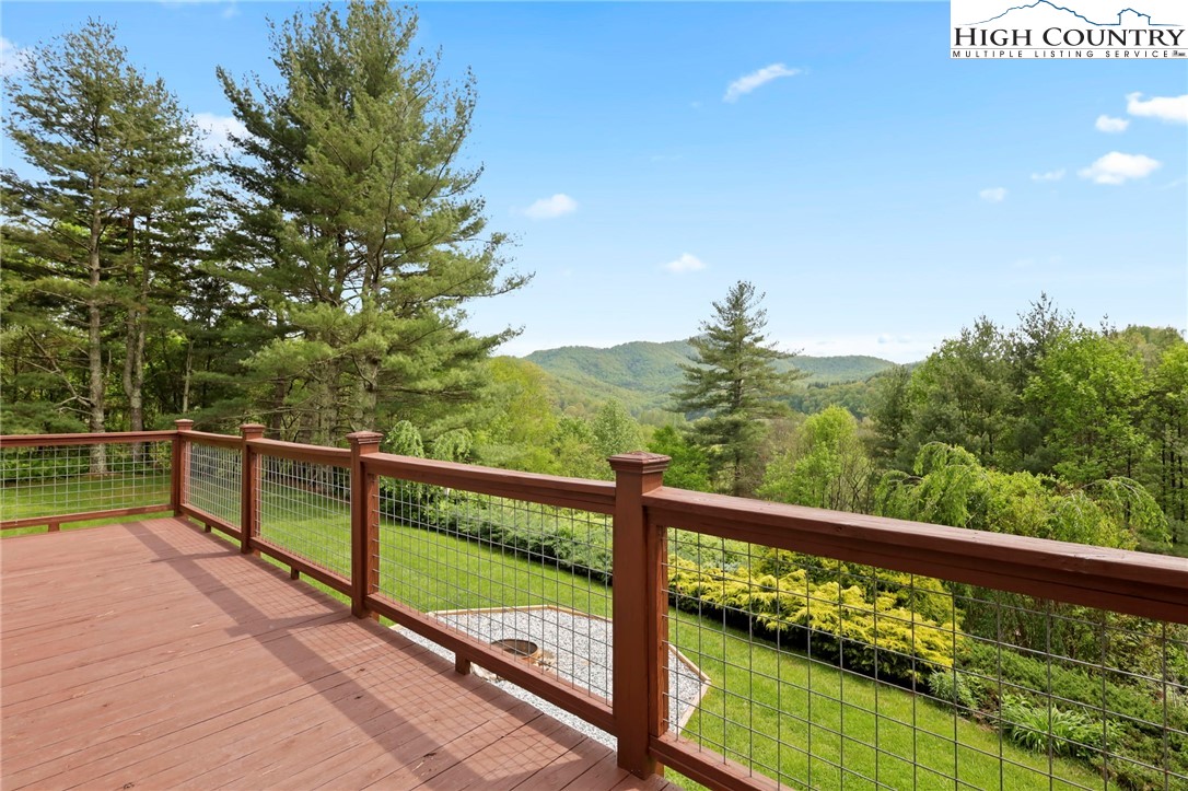 895 South J E Gentry Road, Unit D Laurel Springs, NC 28644 - Photo 5 of 36