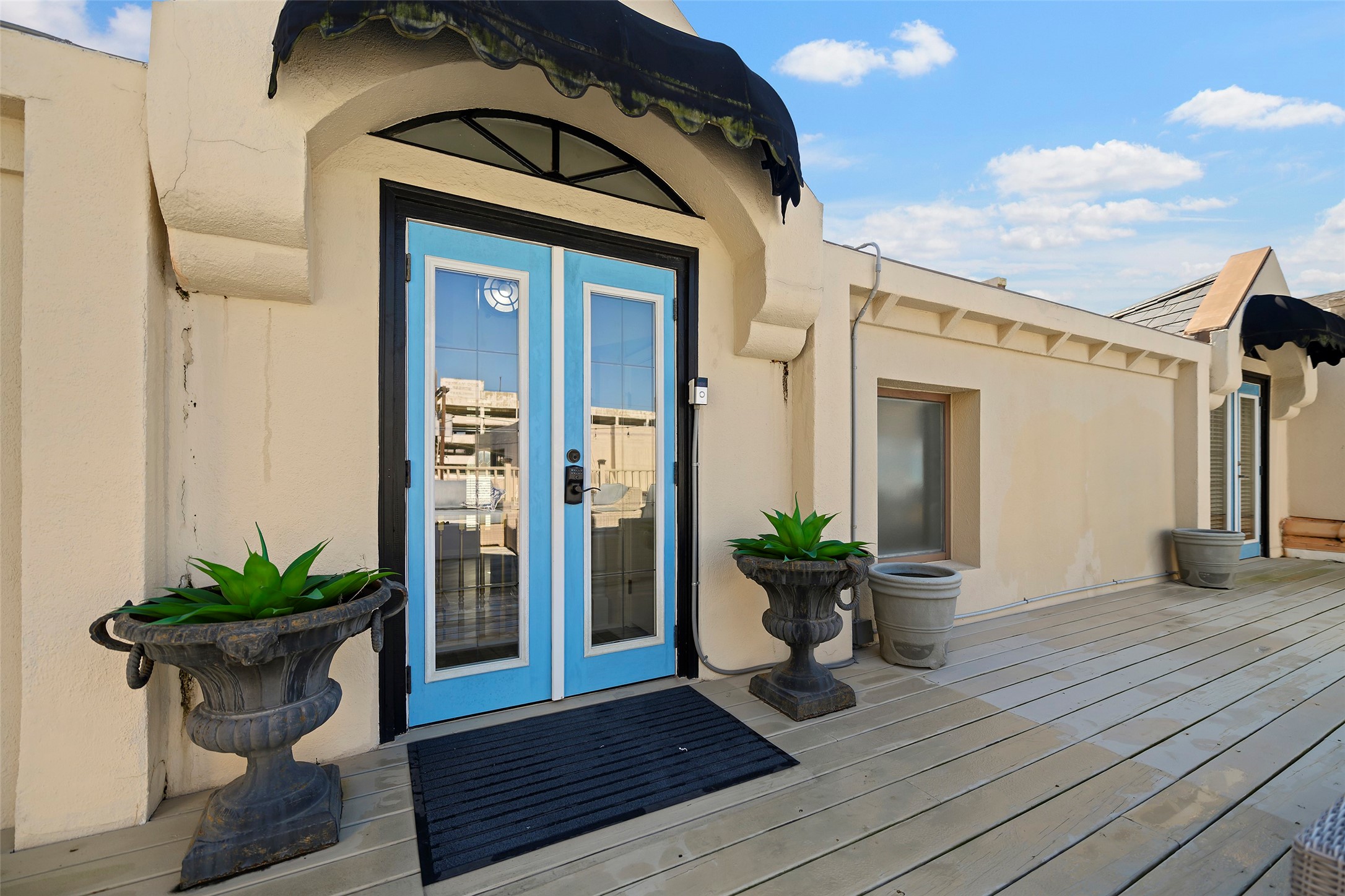 2102 Postoffice Street, Unit 1 Galveston, TX 77550 - Photo 12 of 38 Welcome home