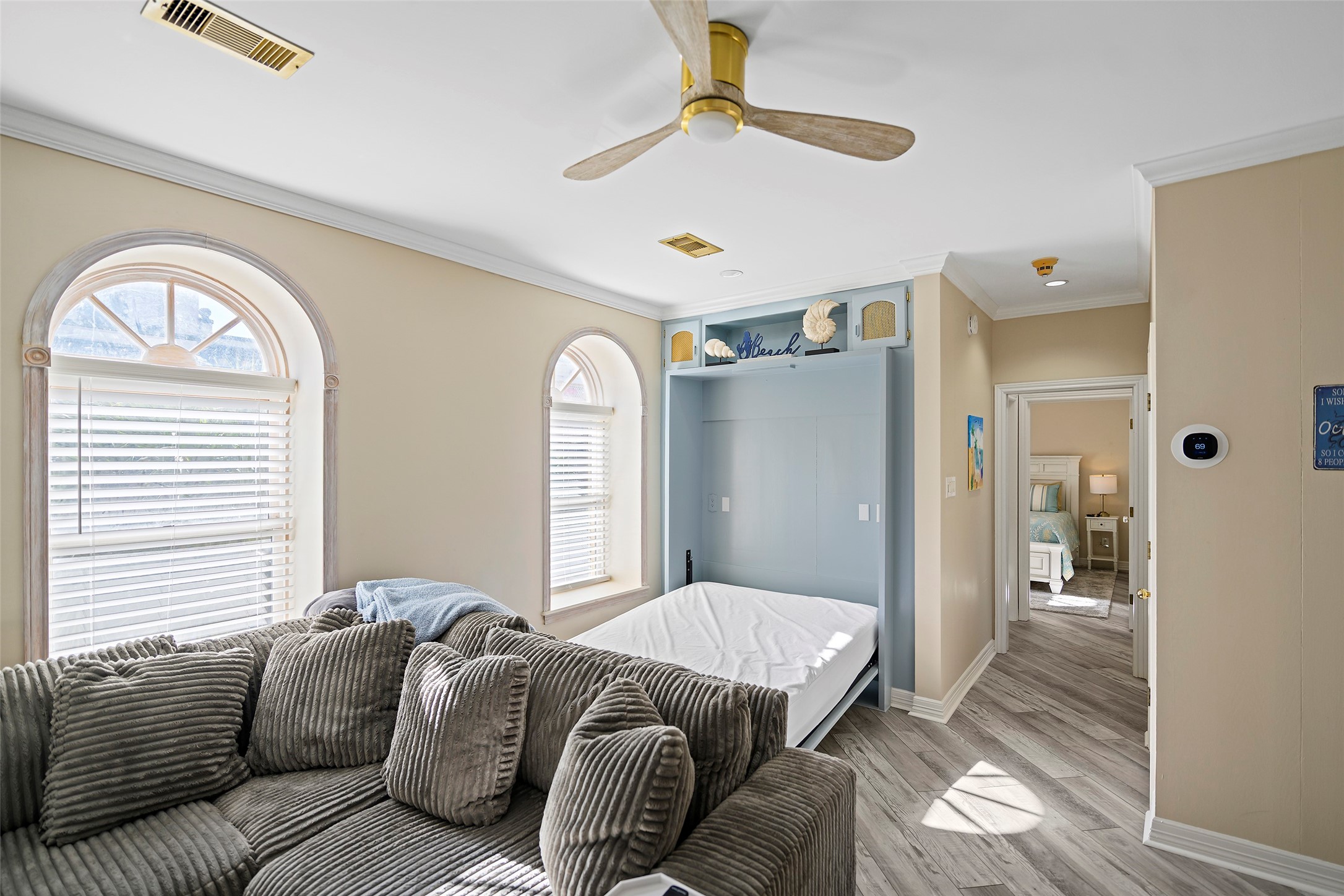 2102 Postoffice Street, Unit 1 Galveston, TX 77550 - Photo 23 of 38 Murphy bed