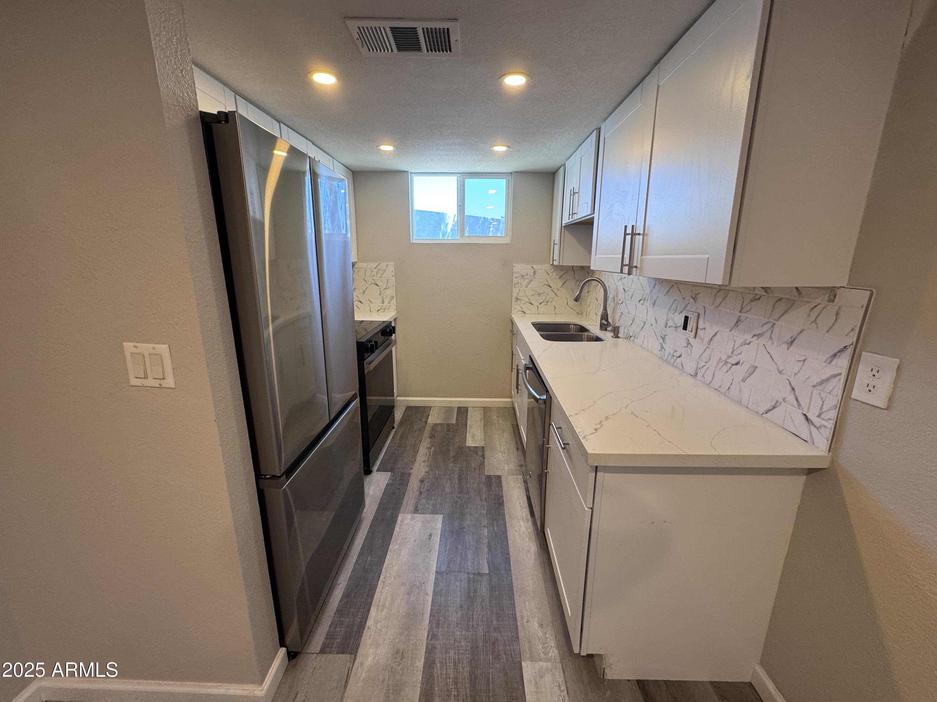 2629 West Ocotillo Road, Unit 3 Phoenix, AZ 85017 - Photo 1 of 17 IMG_5809