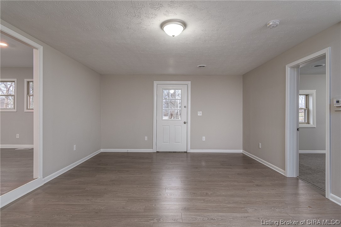1464 Slate Run Road New Albany, IN 47150 - Photo 16 of 40 Gallery Image 16