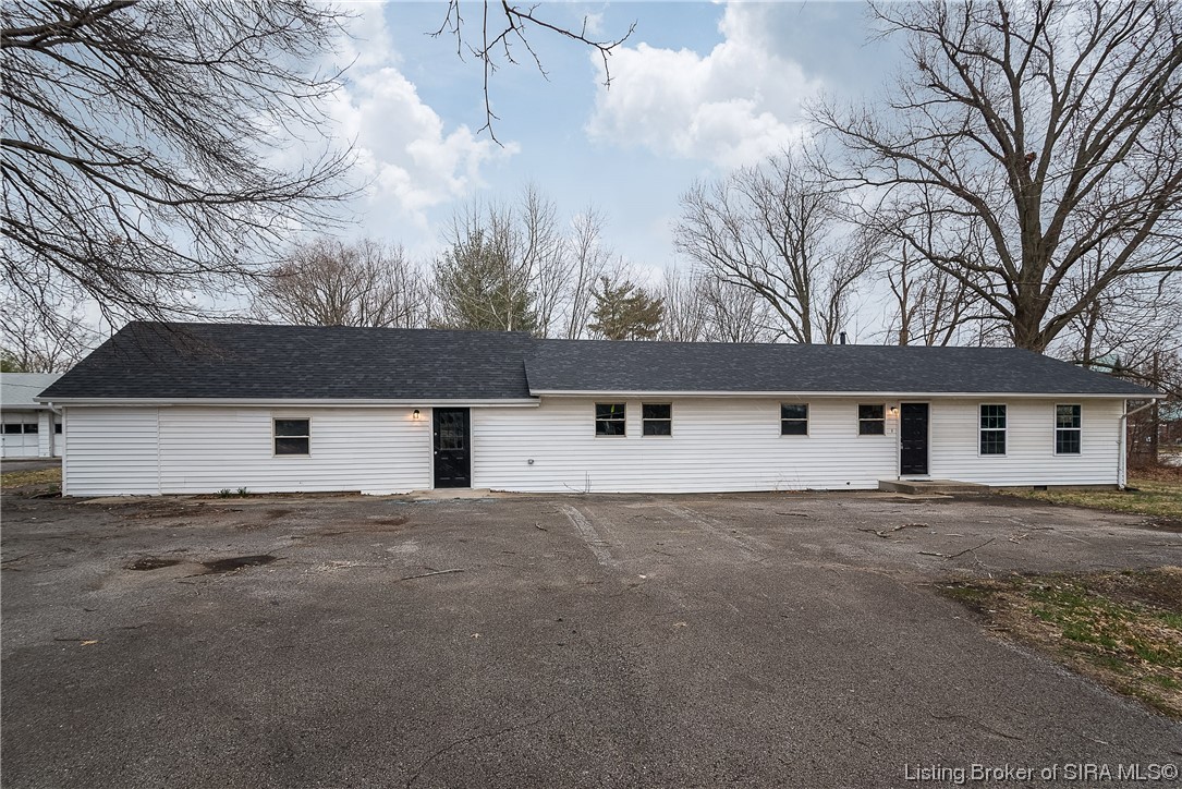 1464 Slate Run Road New Albany, IN 47150 - Photo 3 of 40 Gallery Image 3