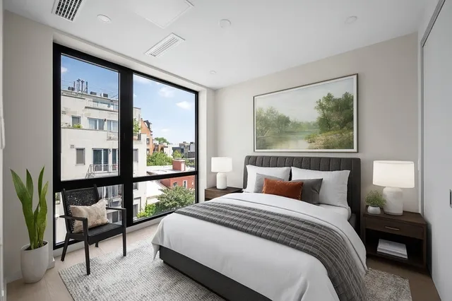 $900,000 | 223 Frost Street, Unit 3R | Williamsburg