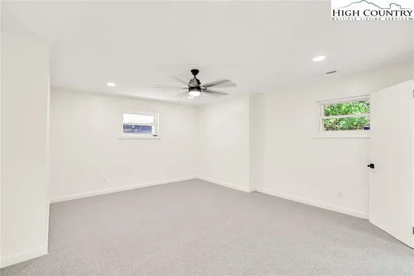 $399,900 | 608 Mountain Avenue, West Jefferson, NC 28694