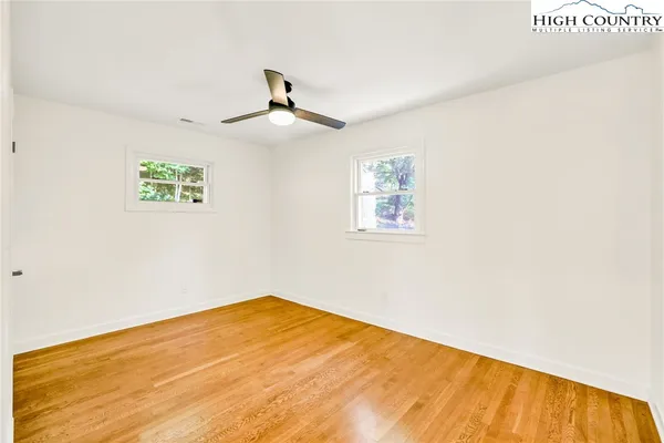$399,900 | 608 Mountain Avenue, West Jefferson, NC 28694