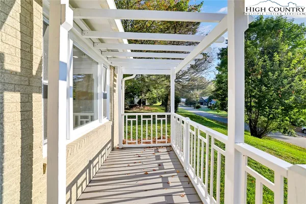 $399,900 | 608 Mountain Avenue, West Jefferson, NC 28694