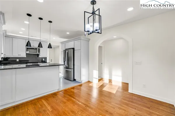$399,900 | 608 Mountain Avenue, West Jefferson, NC 28694