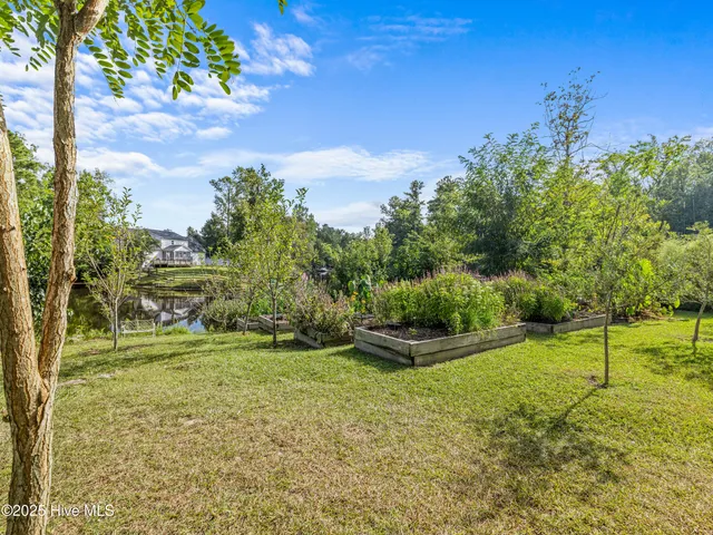 $2,400 | 302 Breckenridge Lane, New Bern, NC 28560