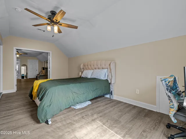 $2,400 | 302 Breckenridge Lane, New Bern, NC 28560