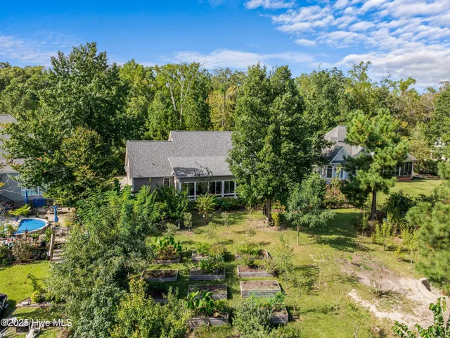 $2,400 | 302 Breckenridge Lane, New Bern, NC 28560