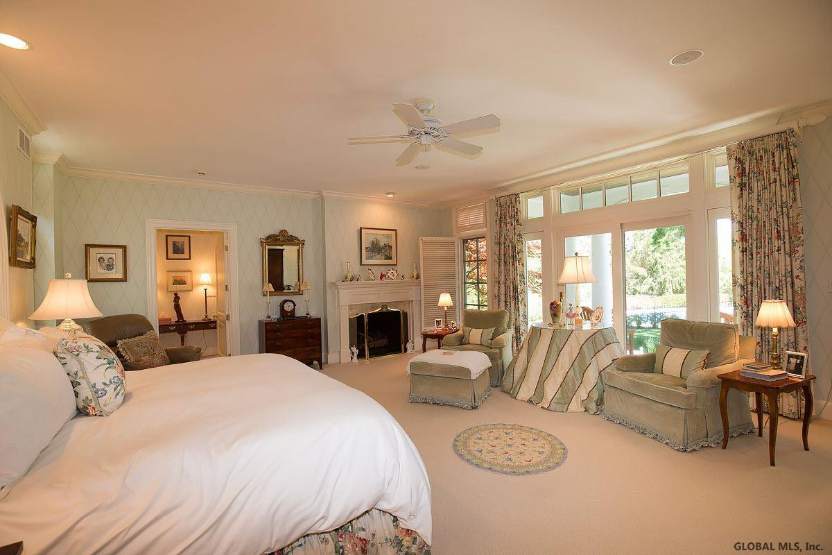 6 Schuyler Meadows Club Road Colonie, NY 12211 - Photo 14 of 25 Photo 14