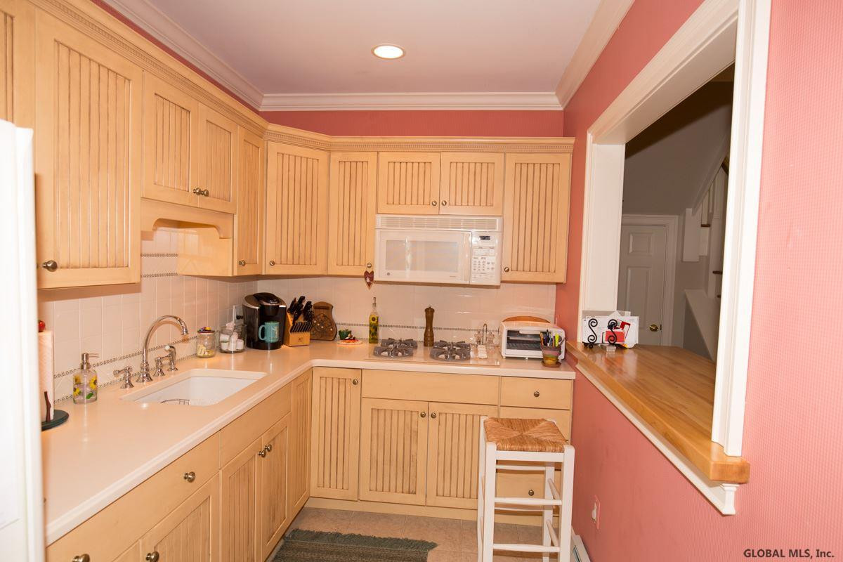 6 Schuyler Meadows Club Road Colonie, NY 12211 - Photo 22 of 25 Photo 22