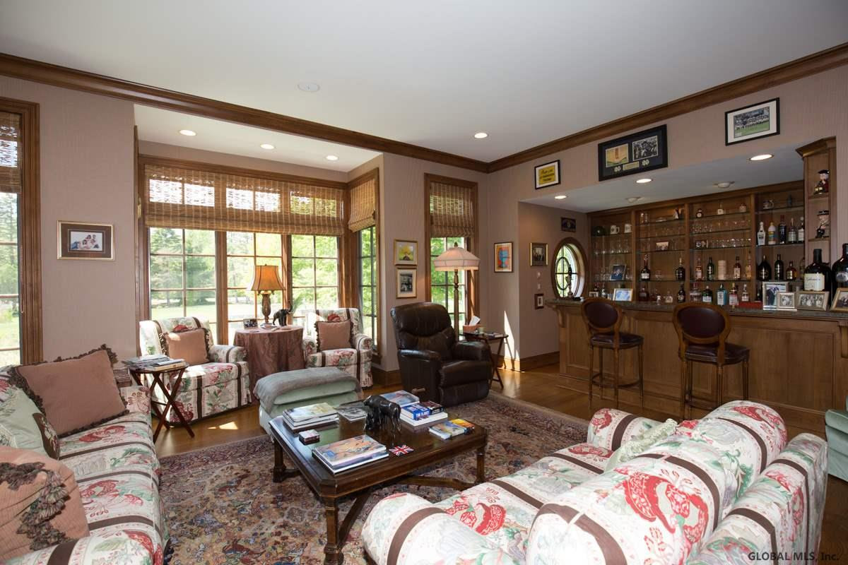 6 Schuyler Meadows Club Road Colonie, NY 12211 - Photo 8 of 25 Photo 8