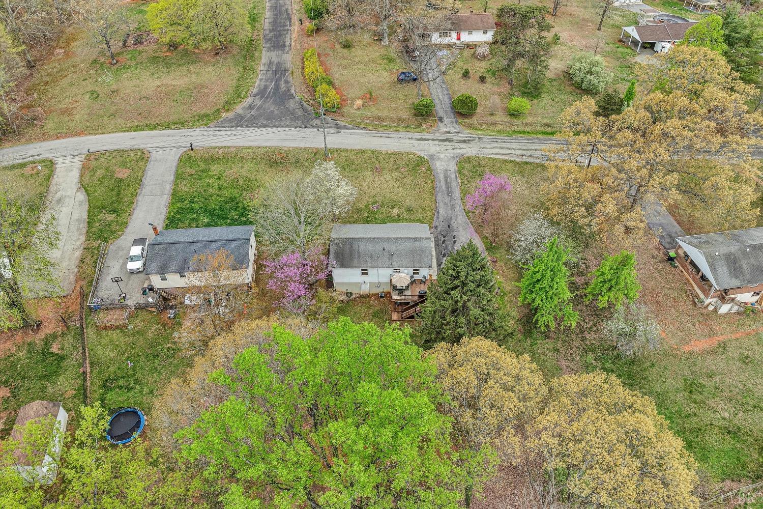 2080 Shady Run Road Vinton, VA 24179 - Photo 28 of 30 Gallery Image 28