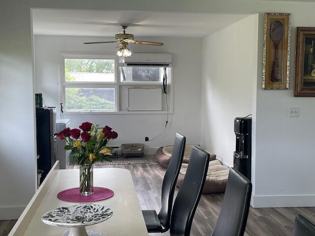 6157 West Stoll Road Lansing, MI 48906 - Photo 9 of 57 Dining Area