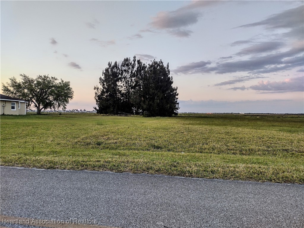 7817 Castile Road Sebring, FL 33876 - Photo 4 of 11 Gallery Image 4