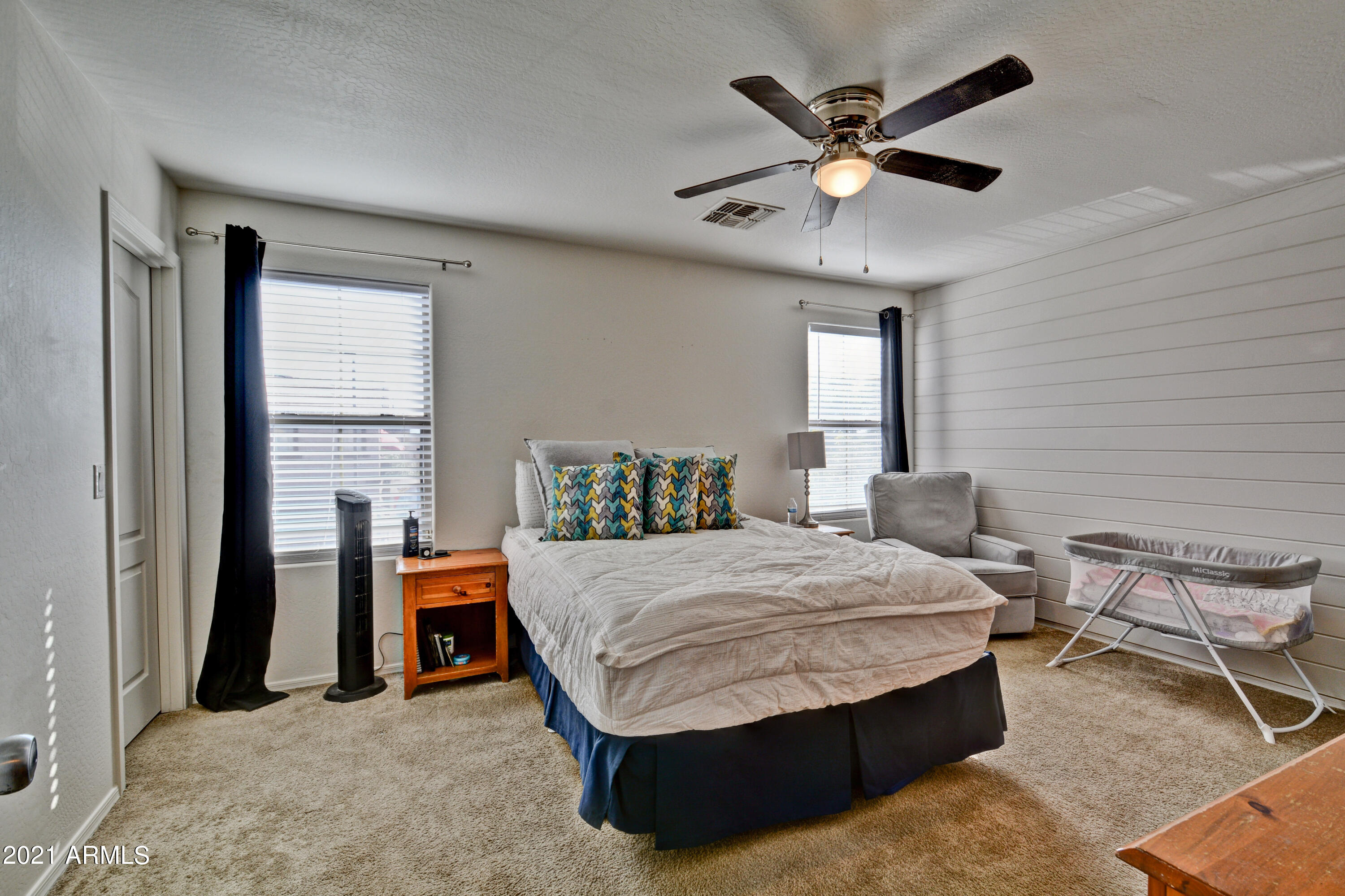 8169 West Groom Creek Road Phoenix, AZ 85043 - Photo 12 of 35 Primary Bedroom