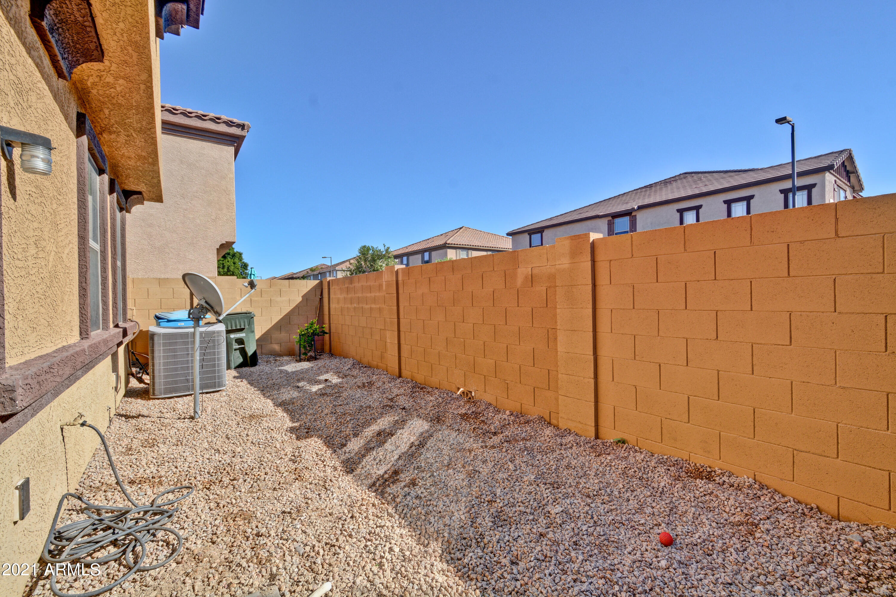 8169 West Groom Creek Road Phoenix, AZ 85043 - Photo 27 of 35 Backyard