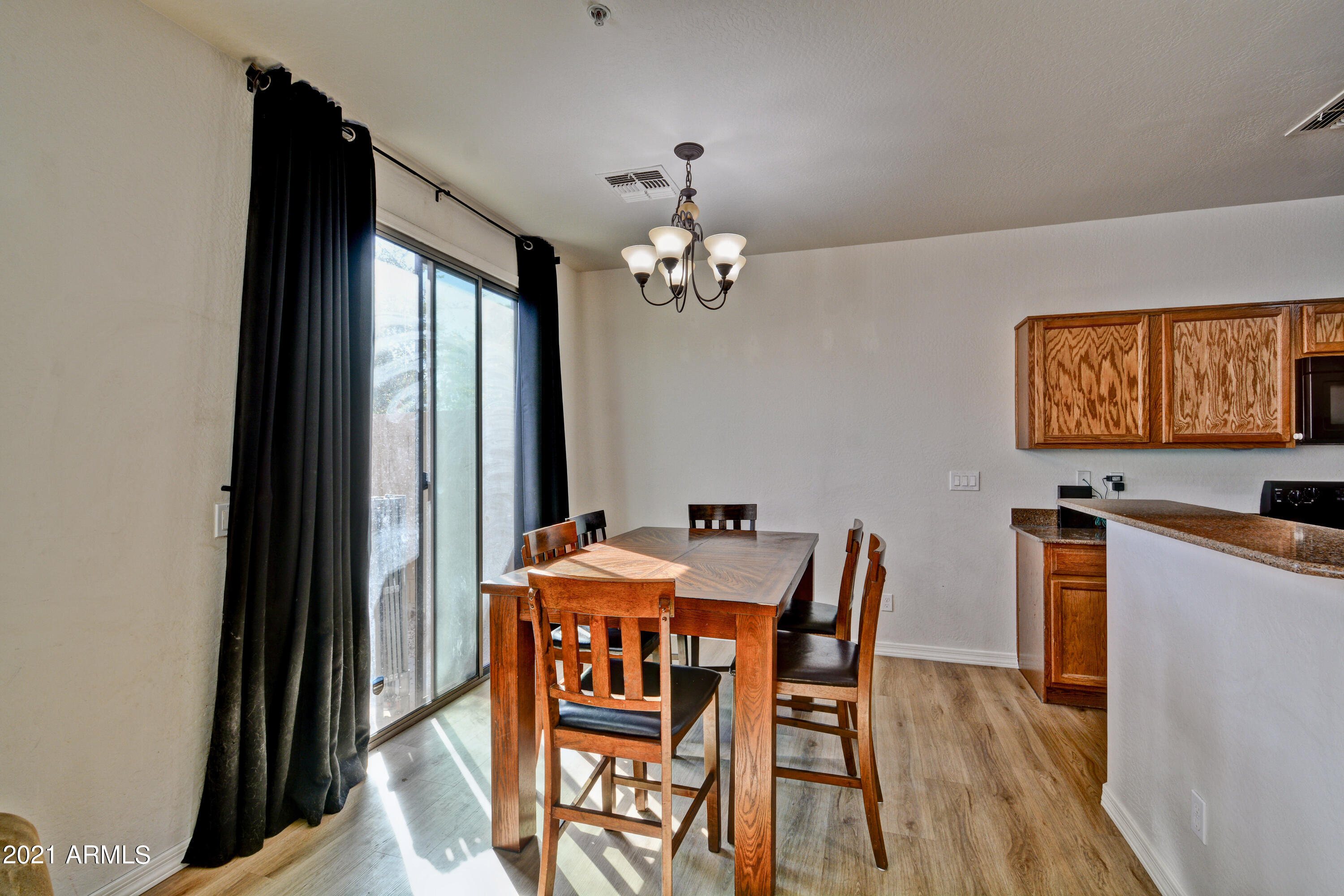 8169 West Groom Creek Road Phoenix, AZ 85043 - Photo 4 of 35 Dining Area