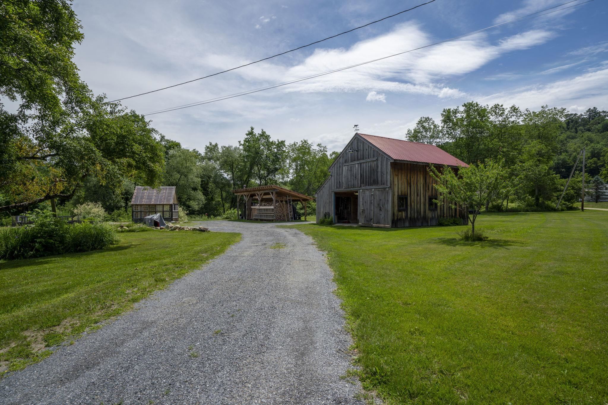 17 Grange Hall Road Acworth, NH 03607 - Photo 3 of 60