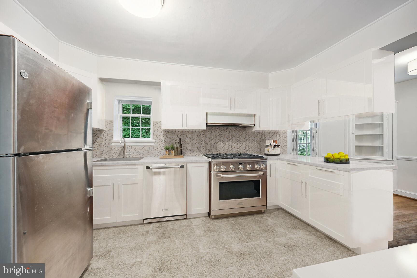 4900 33rd Road North Arlington, VA 22207 - Photo 12 of 45 Virtual Renovation - just a few small changes