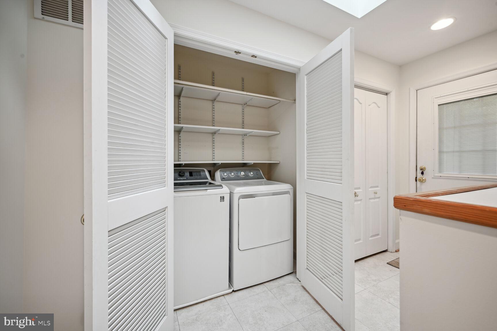 4900 33rd Road North Arlington, VA 22207 - Photo 17 of 45 Laundry mud room on main level behind kitchen