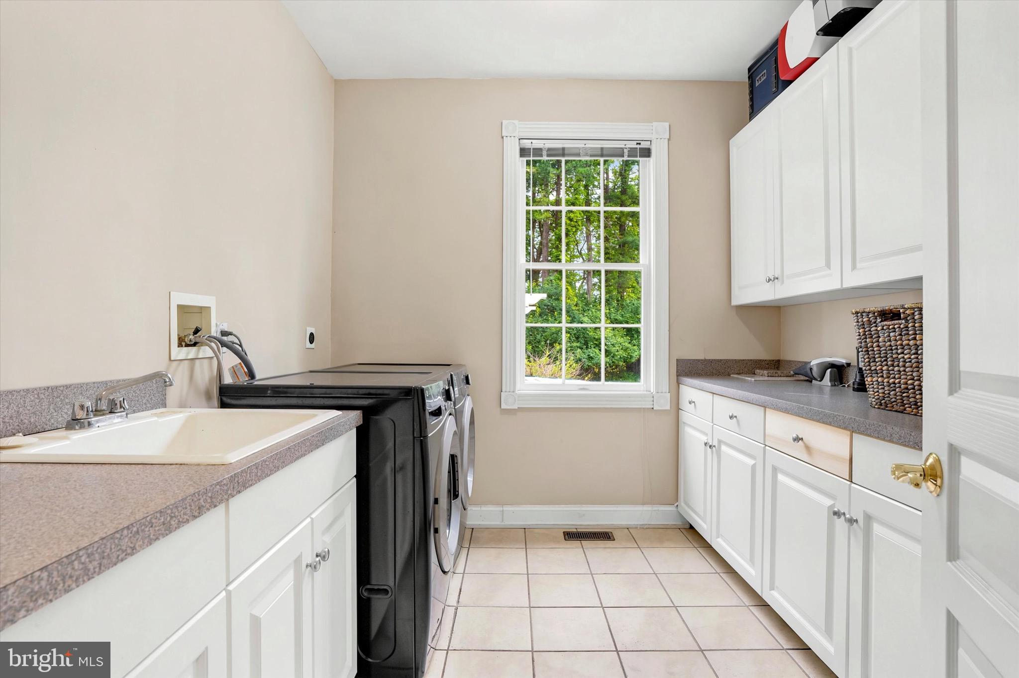 5 Wingate Court Flourtown, PA 19031 - Photo 37 of 85 Laundry Room