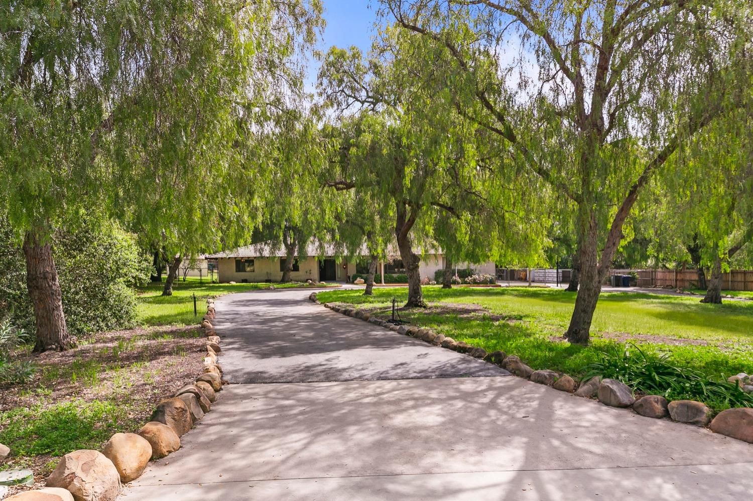 218 Sierra Road Ojai, CA 93023 - Photo 3 of 50 a view of a park with large trees