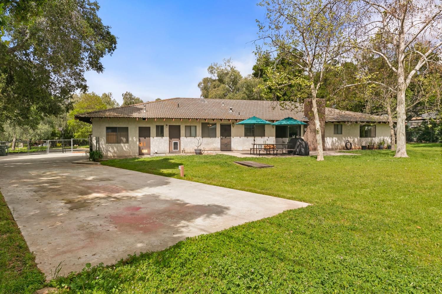 218 Sierra Road Ojai, CA 93023 - Photo 36 of 50 front view of a house with a yard