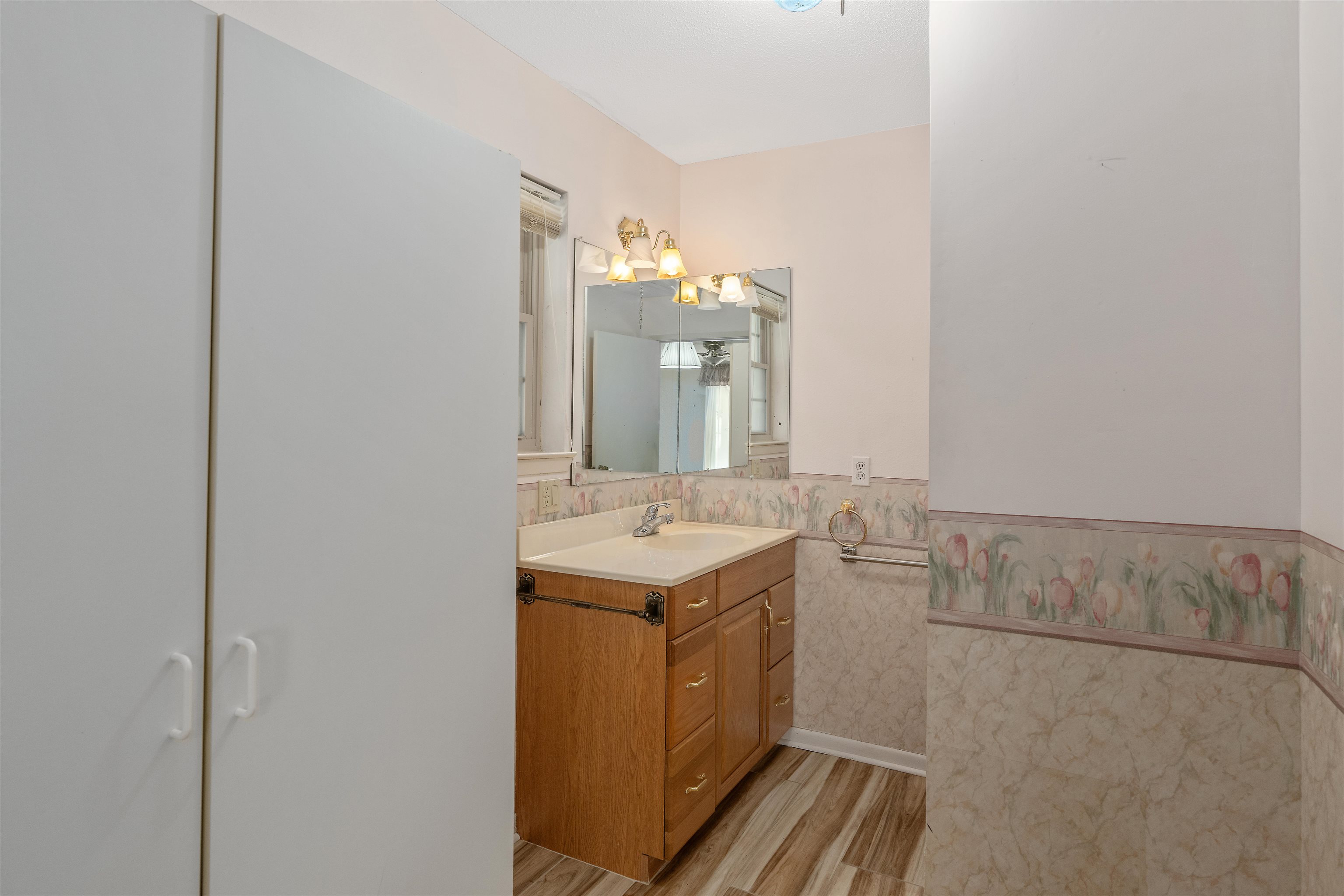 621 Spanish Main Daphne, AL 36527 - Photo 16 of 29 Bathroom