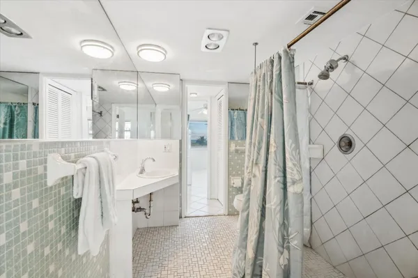 $539,000 | 1620 North Ocean Boulevard, Unit 106, Pompano Beach, FL 33062