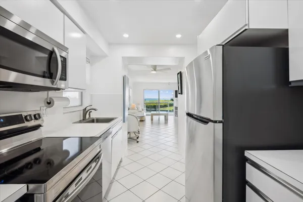 $539,000 | 1620 North Ocean Boulevard, Unit 106, Pompano Beach, FL 33062