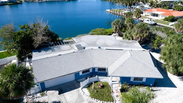 $4,500,000 | 627 Concord Lane, Holmes Beach, FL 34217