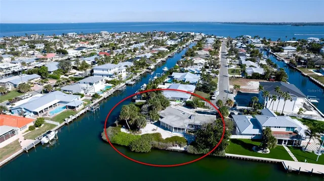 $4,500,000 | 627 Concord Lane, Holmes Beach, FL 34217