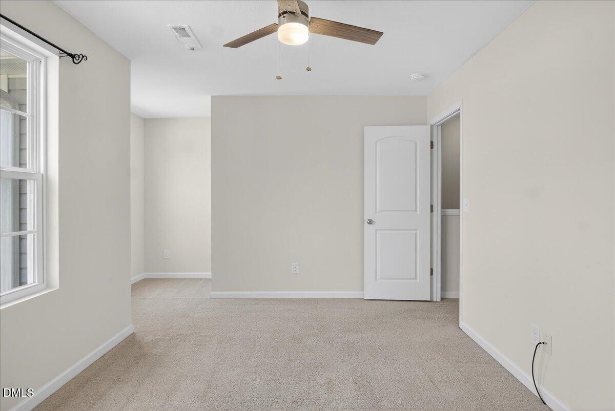 399 West Waycliff Road Henderson, NC 27537 - Photo 47 of 69 a view of an empty room