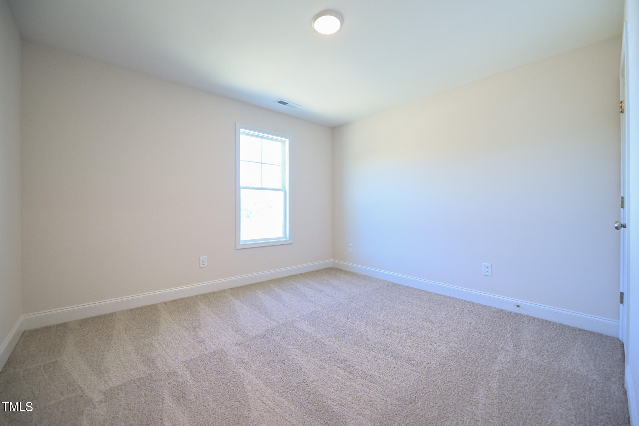 211 Johnson Rdg Way Four Oaks, NC 27524 - Photo 26 of 31 026